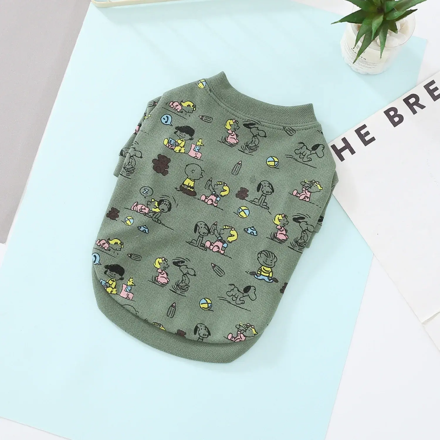 Cute Pet Cartoon Undershirt Snoopy Spring and Autumn Dog coat Cotton Pet Clothes Dog Clothes