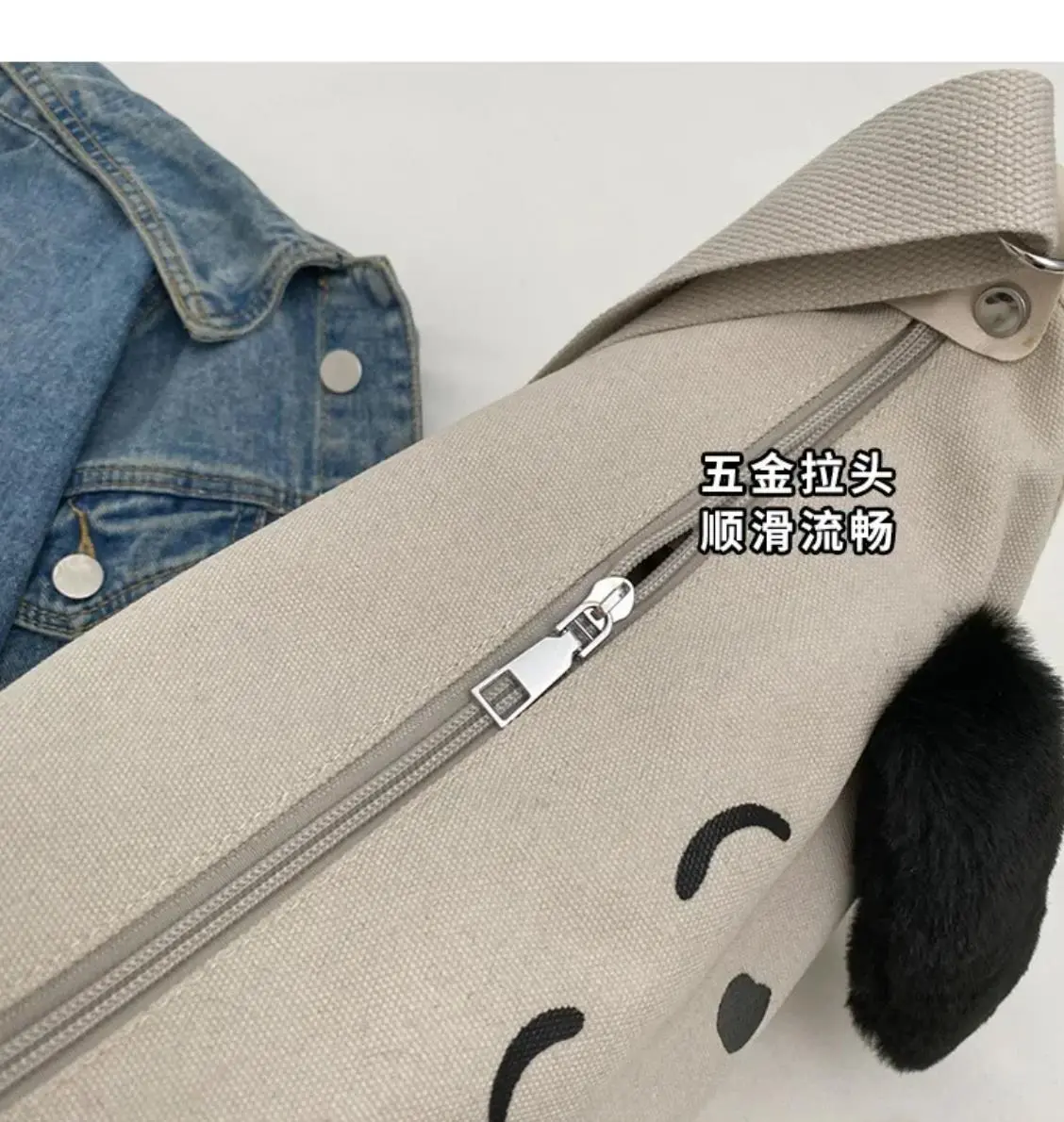Snoopy Large Capacity Canvas Shoulder Bag Women's New Cross Body Bag Fashion Cute messenger bag handbag