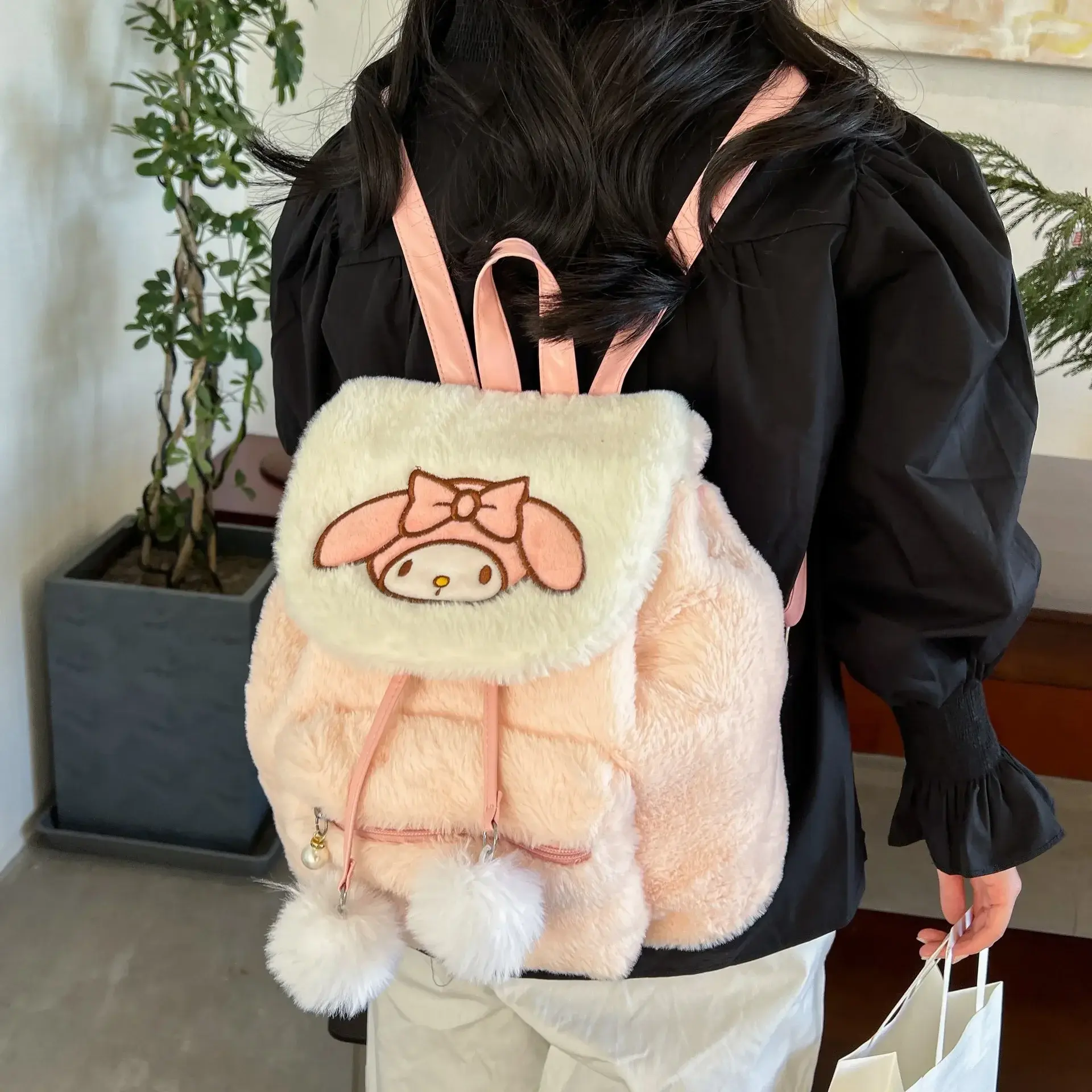 Sanrio hello kitty cartoon cute plush flap backpack women's Y2K new large capacity cute schoolbag shoulder bag kuromi handbag