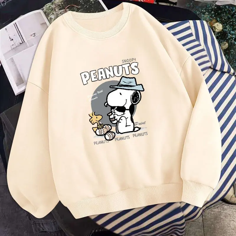 Snoopy Round neck loose sweater autumn ladies sweater coat student top bottoming shirt
