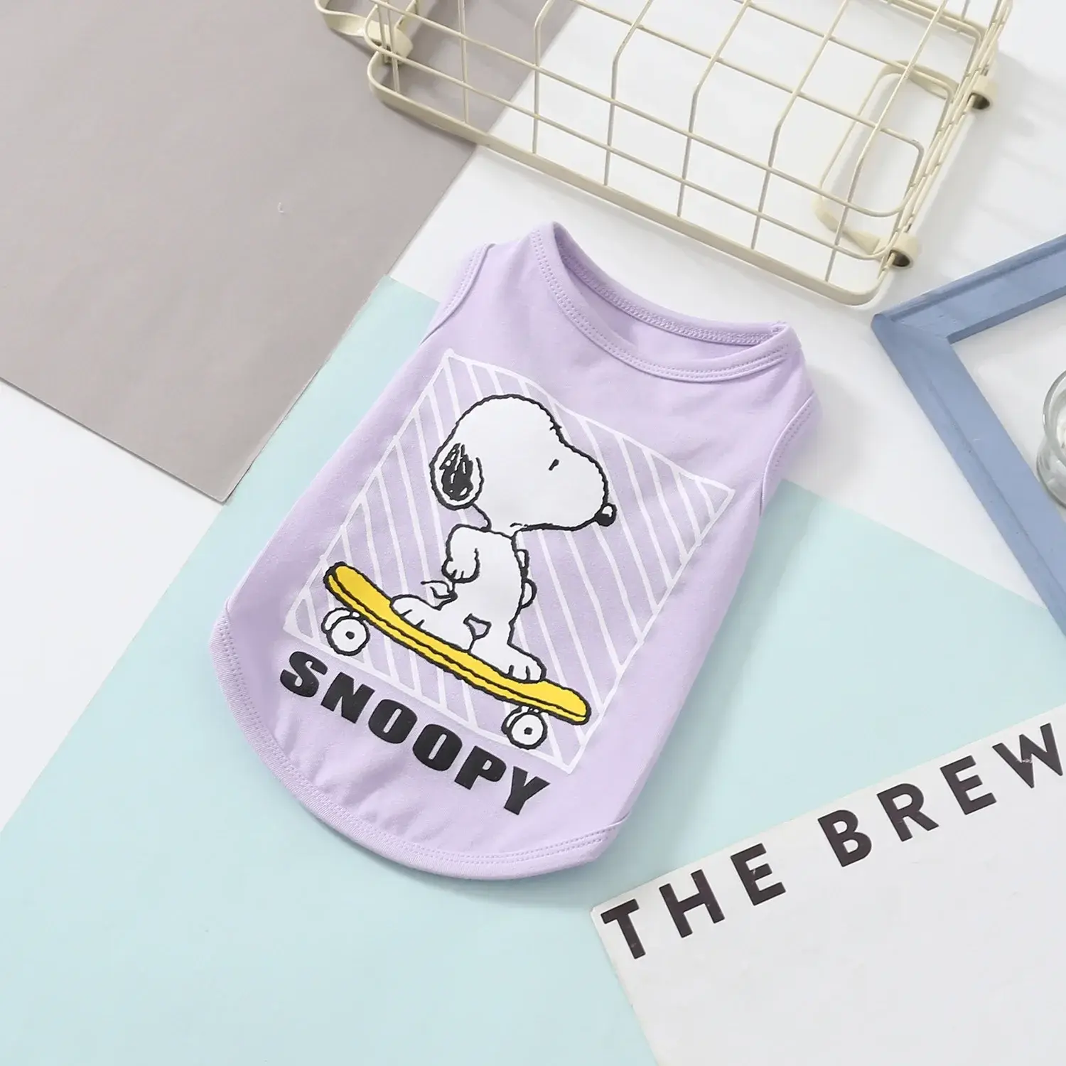 Snoopy Summer Pet Clothes Fashion Cartoon Pet Vest Fashion Sweat-Absorbing Dog T-Shirt Coats Dog Clothes
