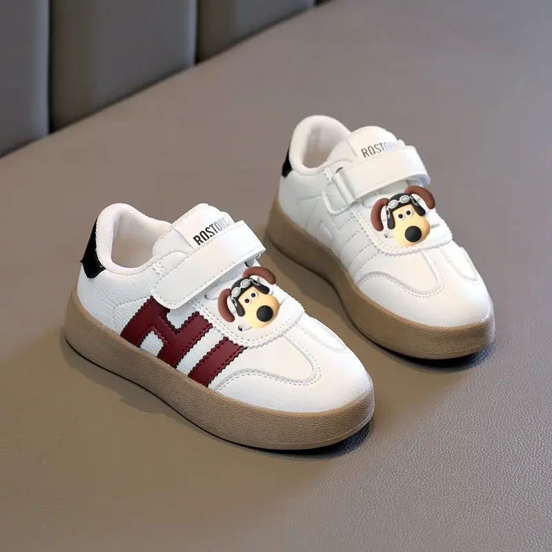 Student  Fall and Winter New Fleece Running  Sports Shoes Sneakers Snoopy Girls' and Boys' Casual Shoes Children's Board Shoes