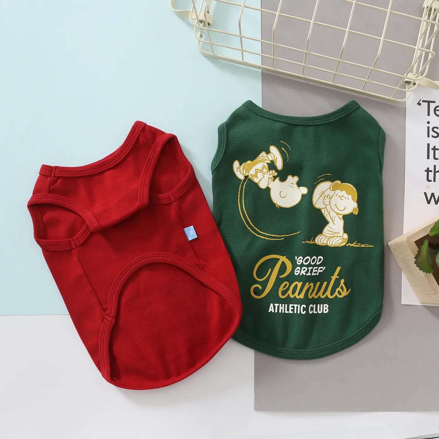 Snoopy dog pet summer clothes T shirt cartoon sleeveless short sleeve