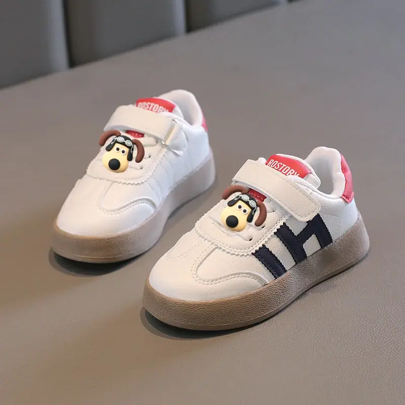 Student  Fall and Winter New Fleece Running  Sports Shoes Sneakers Snoopy Girls' and Boys' Casual Shoes Children's Board Shoes