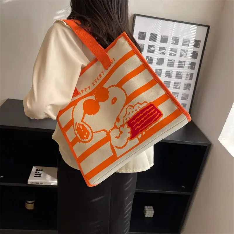 Girl fashion stripe Canvas shoulder Bag Women Summer bright  New Cartoon Snoopy Tote Bag handbag shopping bag 33x32x13cm