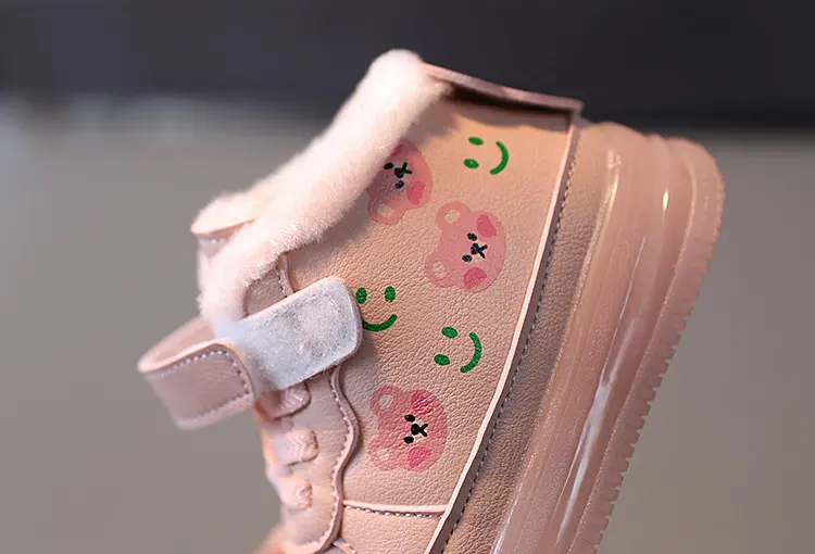 Snoopy Spring Autumn and Winter LED Board Shoes  Children's Sports Sneakers Girls Boys Lighting Casual Shoes Toddler Shoes
