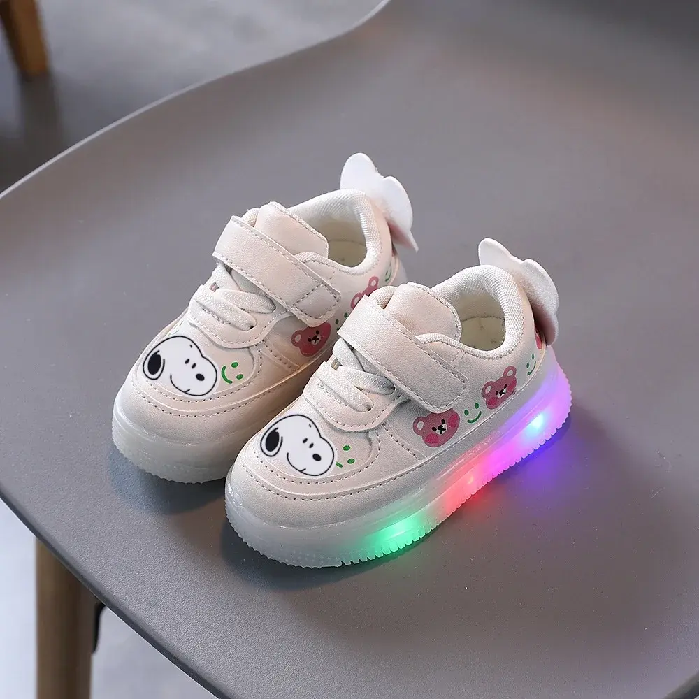 Snoopy Spring Autumn and Winter LED Board Shoes  Children's Sports Sneakers Girls Boys Lighting Casual Shoes Toddler Shoes