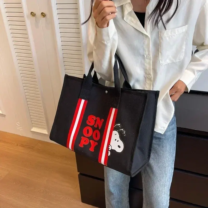 Snoopy handbag New Large Capacity Cute Canvas Tote Bag Female Cartoon Fashion Shoulder Bag Travel Mommy Bag 30x40x17cm