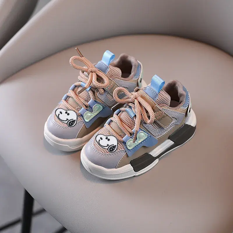 Snoopy Girls' Board Shoes Soft Sole Sneakers Spring and Fall New Children Sports Shoes Fashion Boys Breathable Casual Shoes