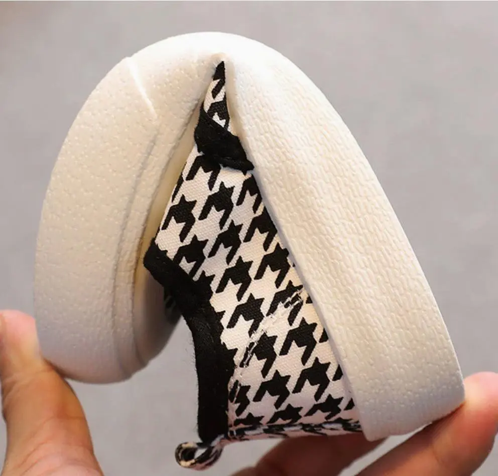 Snoopy Girls' skate shoes spring new children's canvas shoes baby toddler children's casual shoes