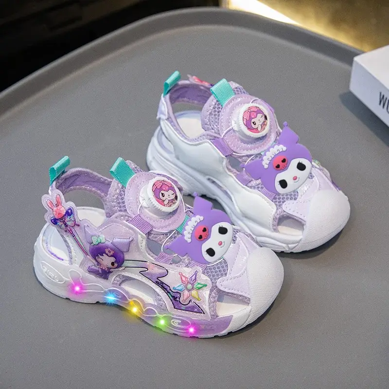 hello kitty cartoon luminous Baotou casual shoes Sanrio girls summer new LED sandals girls kids mesh rotating button beach shoes