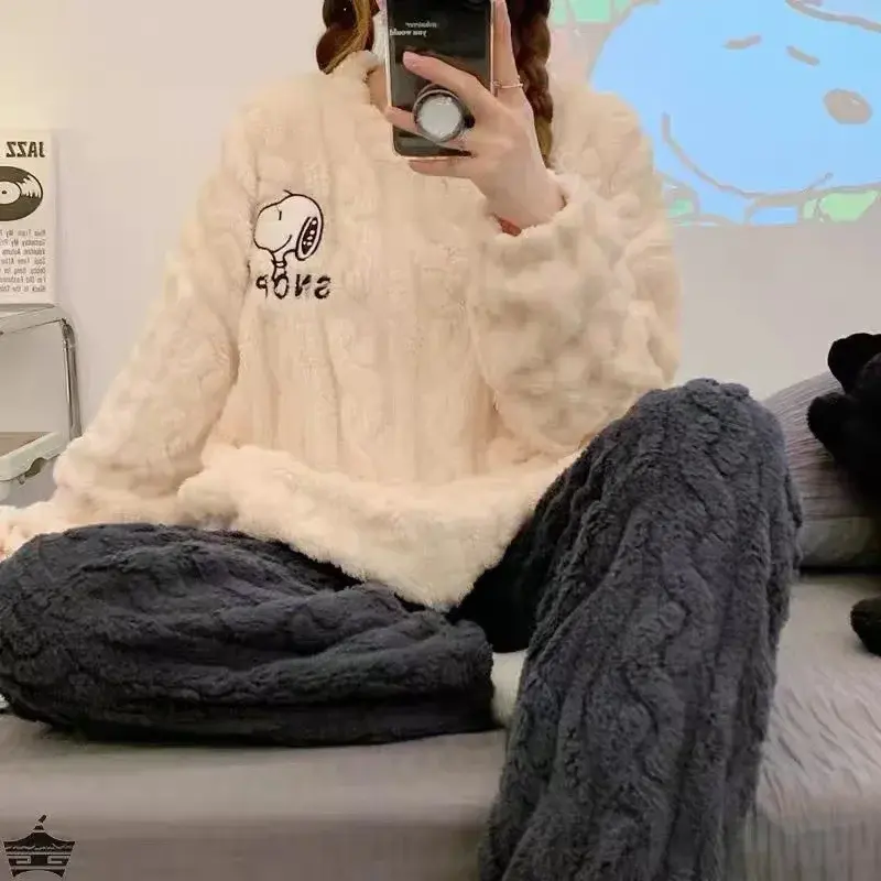 Snoopy Pajamas Winter Women's Coral Fleece Thickened Fleece Long Sleeve Pants Cute Sleepwear Set cartoon nightwear