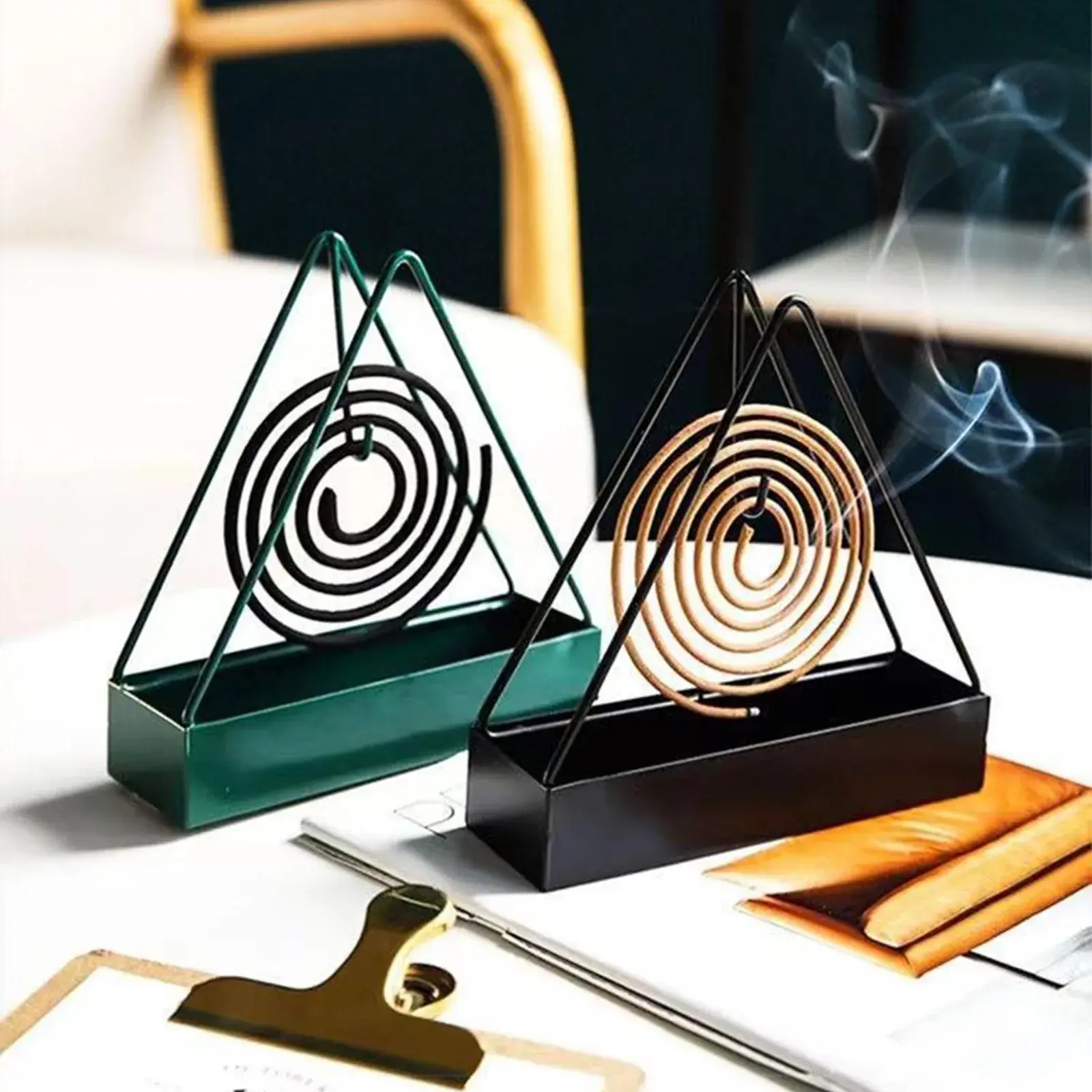 Creative Mosquito Coil Holder with Tray Nordic Style Spiral Summer Day Iron Mosquito Repellent Incenses Rack Plate Home Decor