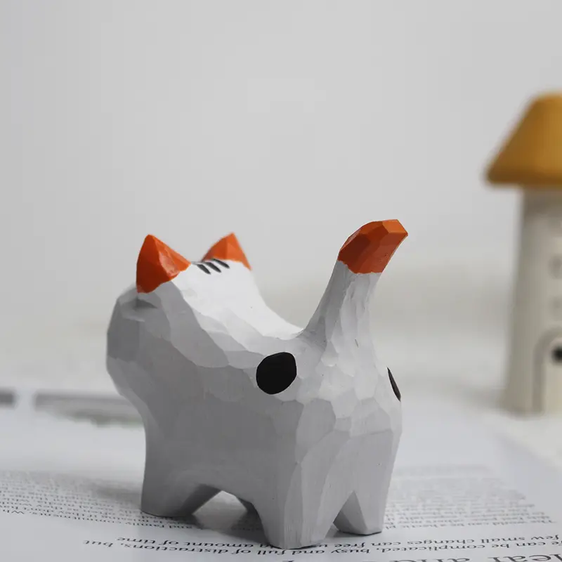 Handmade Wood Carving Kitten Ornaments Small Animal Creative Desktop Wood Cat Decoration Crafts