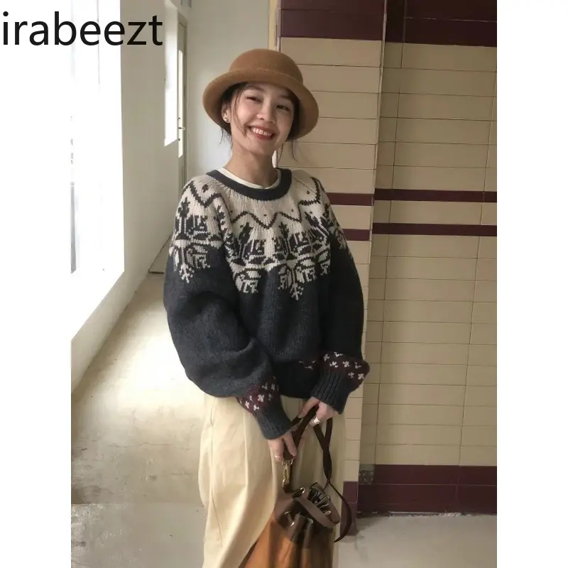 Ladies Sweaters Autumn/Winter Korean O-neck Contrast Embroidery Loose Trendy Simple Wool Long Sleeved Pullovers Women's Clothing