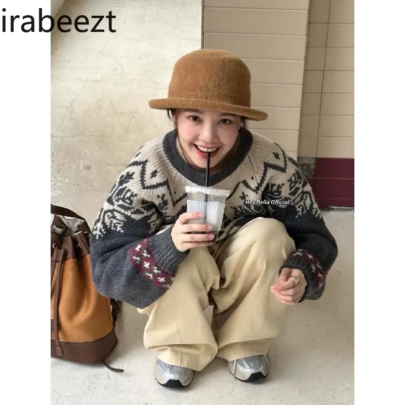 Ladies Sweaters Autumn/Winter Korean O-neck Contrast Embroidery Loose Trendy Simple Wool Long Sleeved Pullovers Women's Clothing