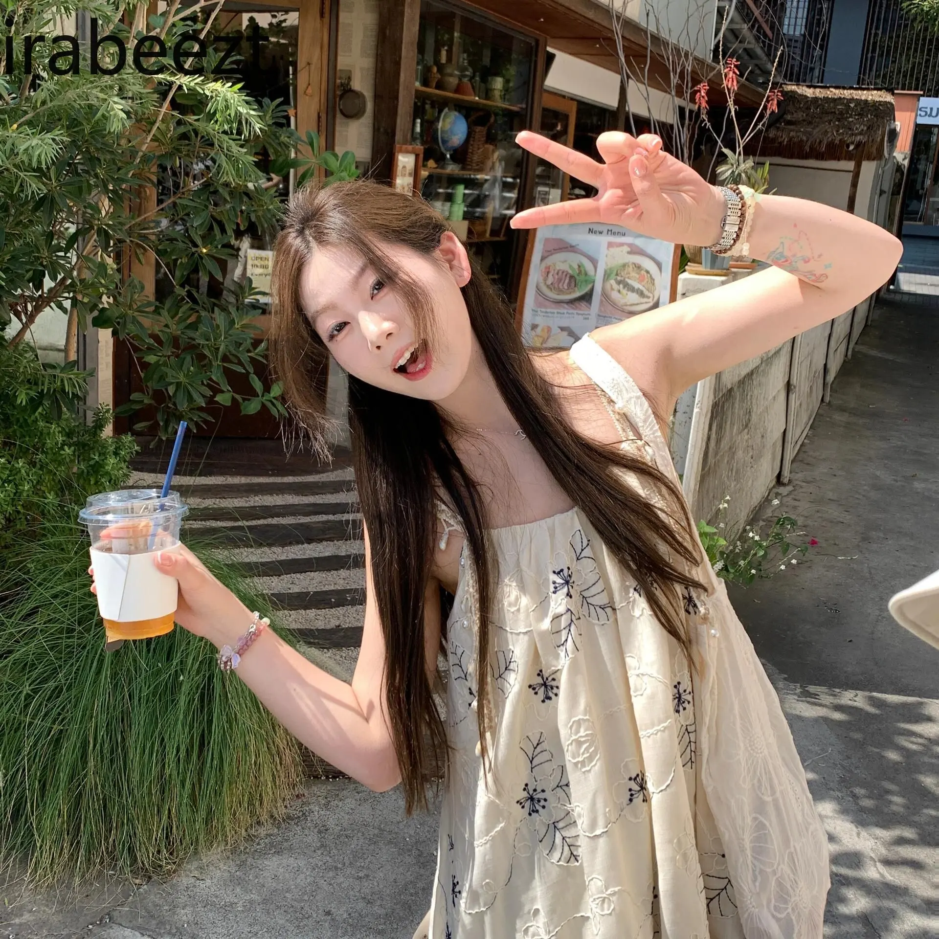 French Sweet Seaside Holiday Style Super Fairy Floral Sleeveless Robe Summer New Loose Slimming Suspender Dress