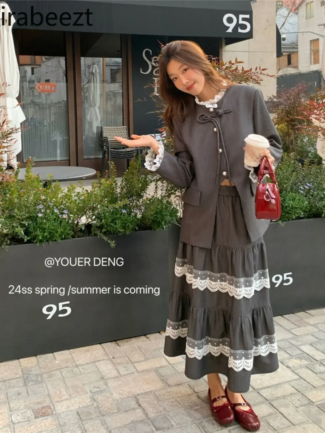 New Chinese Lace Ruffled Western Air Age-reduction Suit Women's Buckle Lace Coat Full Length Skirt Two-piece Set