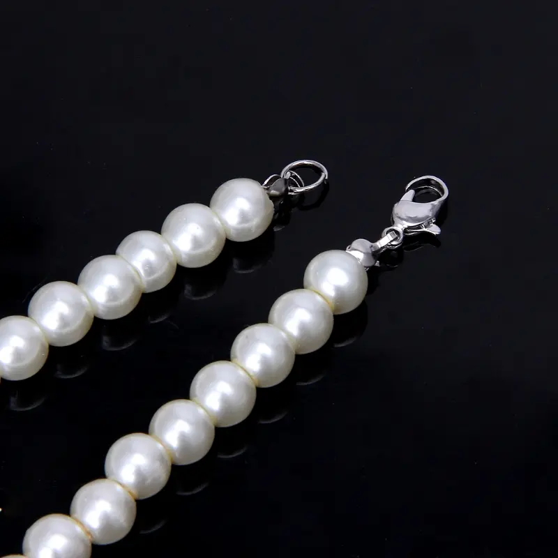 652F Classic Peal Necklace Glass Imitation Freshwater Beads Necklace Fashionable Clavicle Chain Jewelry Pendant for Friends