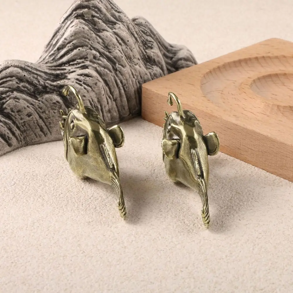Funny Copper Crafts Ocean Fish Figurines Small Handmade Lantern Fish Ornaments Antique Brass Fish Ornaments Pet Tea