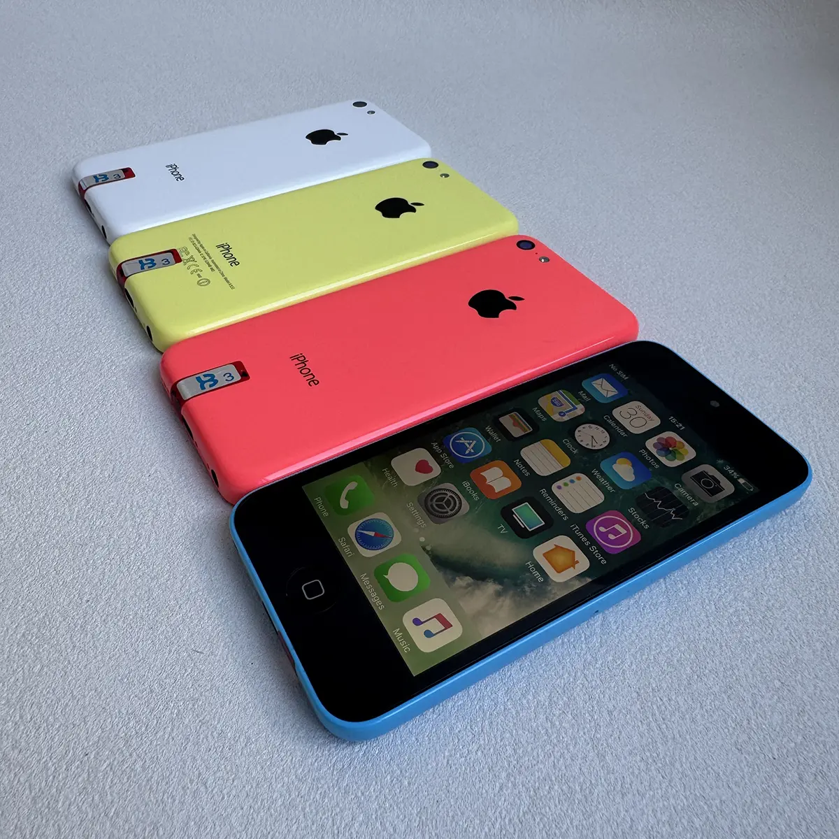 4.0" Original iPhone 5C Mobile Phone 4.0 Display Screen 32GB ROM WIFI IOS Old Phone Unlocked 3G Dual Core CellPhone