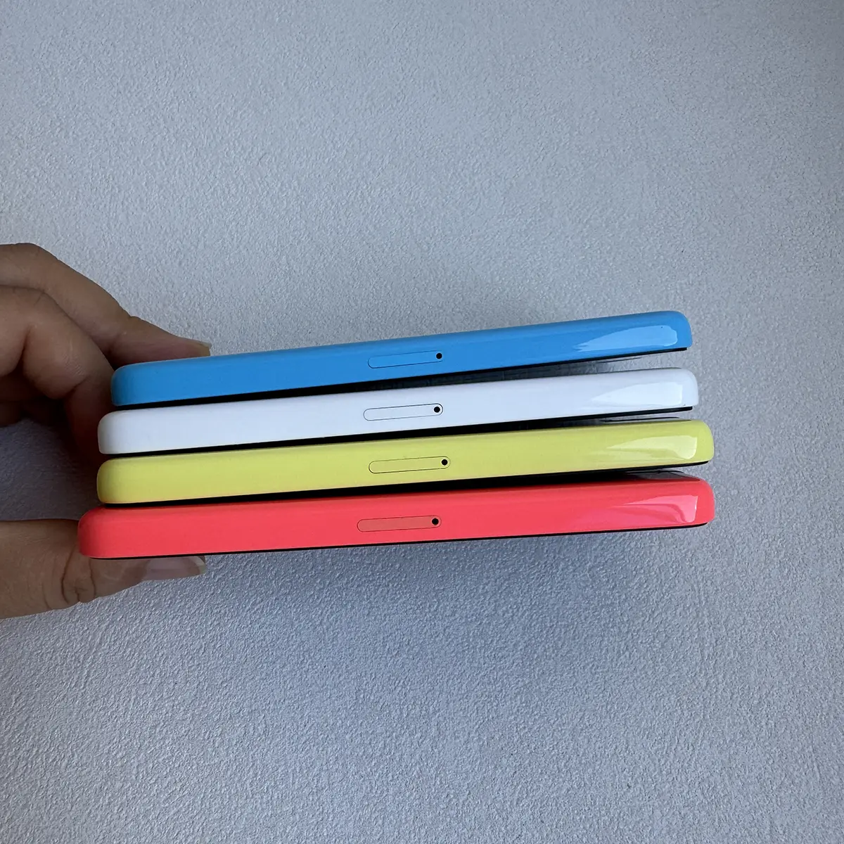 4.0" Original iPhone 5C Mobile Phone 4.0 Display Screen 32GB ROM WIFI IOS Old Phone Unlocked 3G Dual Core CellPhone