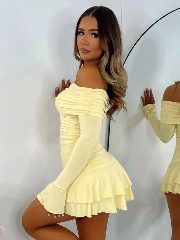 Mozision Off-shoulder Strapless Sexy Mini Dress Women Fashion Long Sleeve Backless Ruched Ruffle Club Party Dress Elegant New