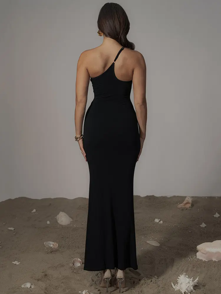 Mozision Patchwork One Shoulder Sexy Maxi Dress For Women Black Off-shoulder Backless Bodycon Club Party Evening Long Dress