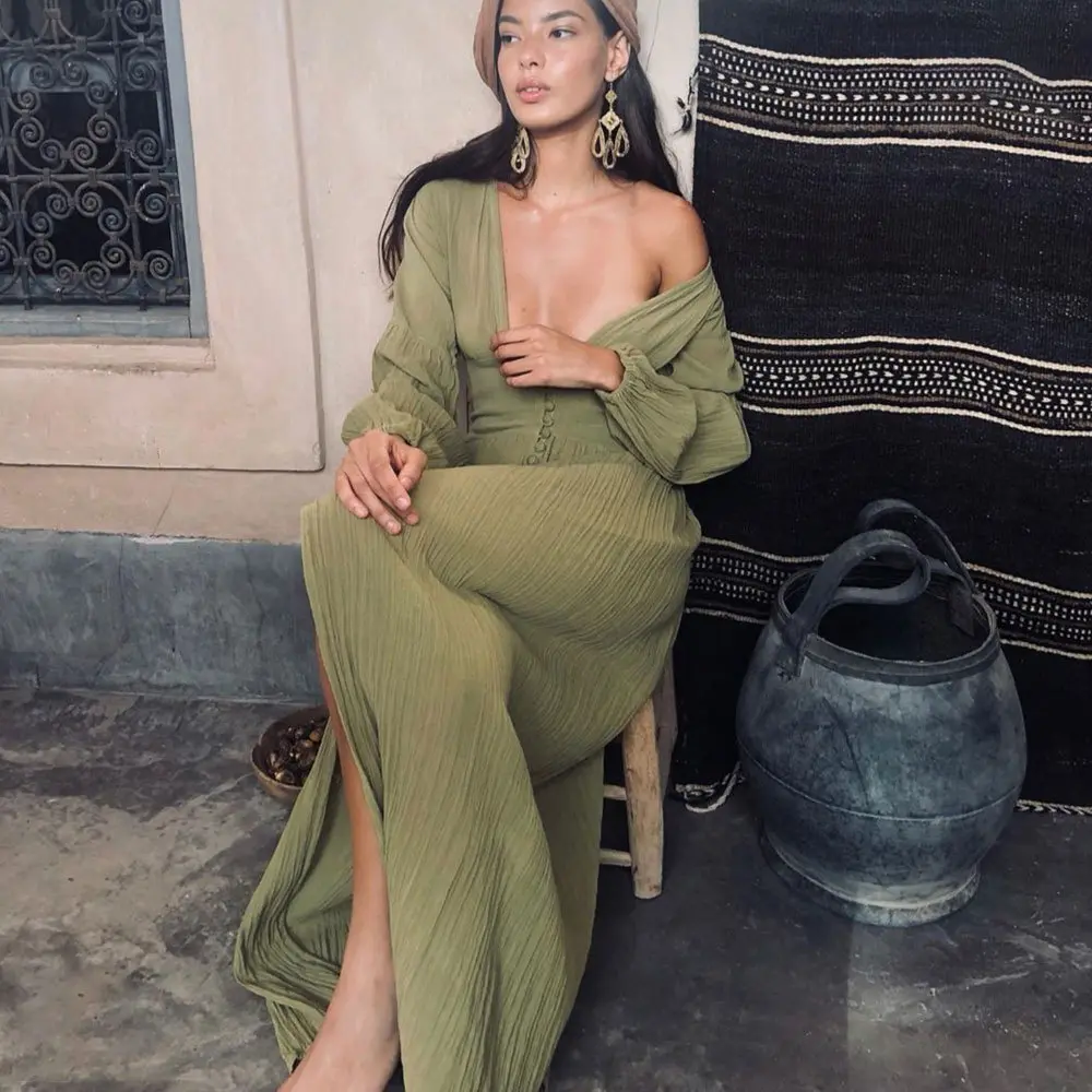 Women's clothing European and American 2025 new style French retro V-neck waistband pleated slit temperament long sleeved dress