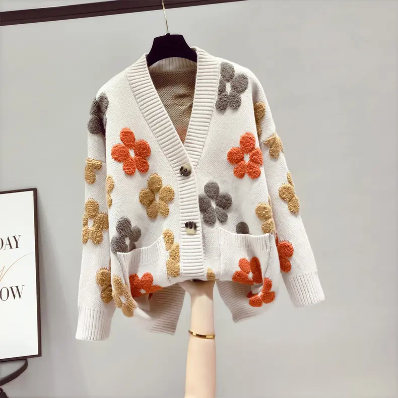 2024 spring and autumn fashion new women's knitted long-sleeved v-neck sweater cardigan jacket women loose western style
