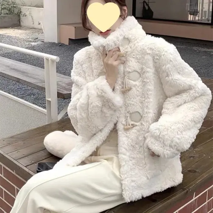 Lamb fur coat women's fur integrated autumn and winter 2024 new style with thick fleece short coat