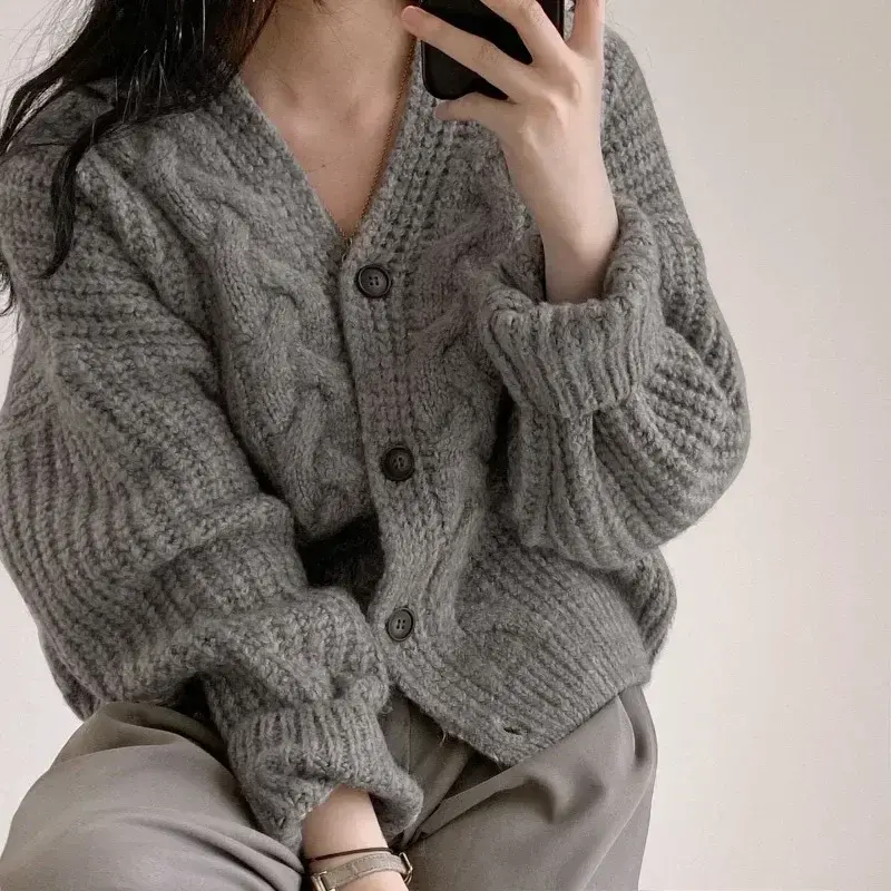 2024 French Retro Twist Cardigan sweater Women Spring and Autumn New Gentle Sle Lazy Loose V-neck All-Match Knitted Outerwear