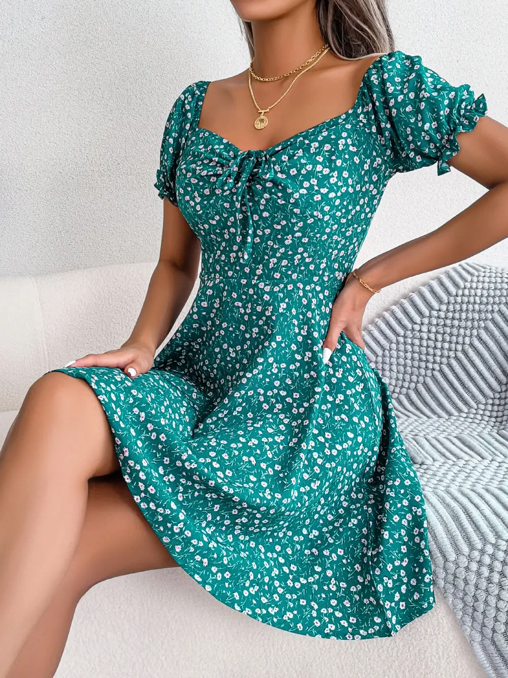 Dress women's 2025 spring/summer casual trumpet sleeve drawstring tie floral large swing skirt