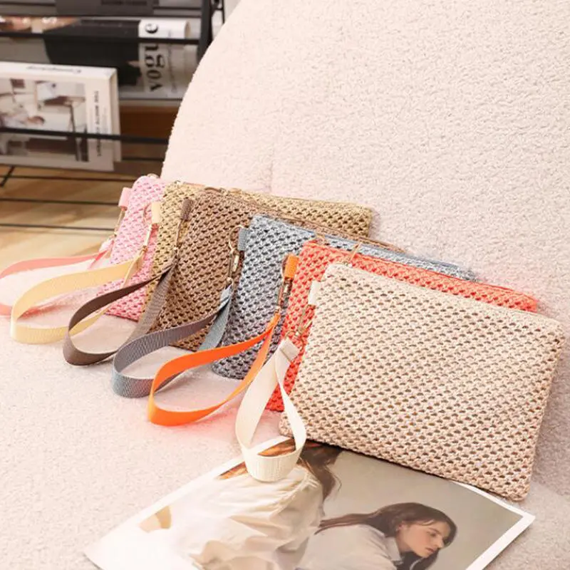 Hot Sale Elegant Beach Vacation Wristlet Handbag for Women Bohemian Styles Woven PP Small Clutch Bag Versatiles Zippered Purse