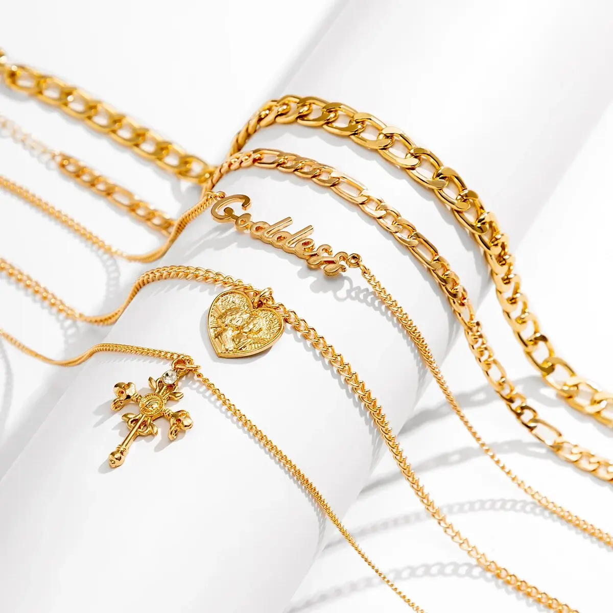 5Pc/Set Vintage Peach Love Heart Cross Jesus Pendant Choker Necklace for Women Multilayer Chain Grunge Jewelry Steampunk Gift
