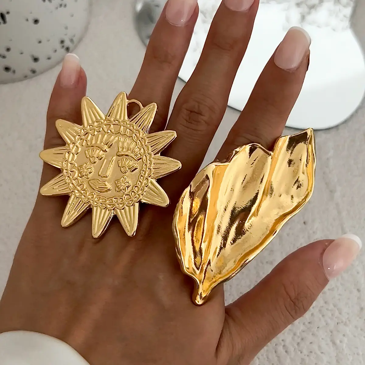 Ingemark Classic Irregular Metal Large Sunflower Ring Women Hollow Inlaid Imitation Pearl Adjustable Ring Wed Bridal Y2K Jewelry