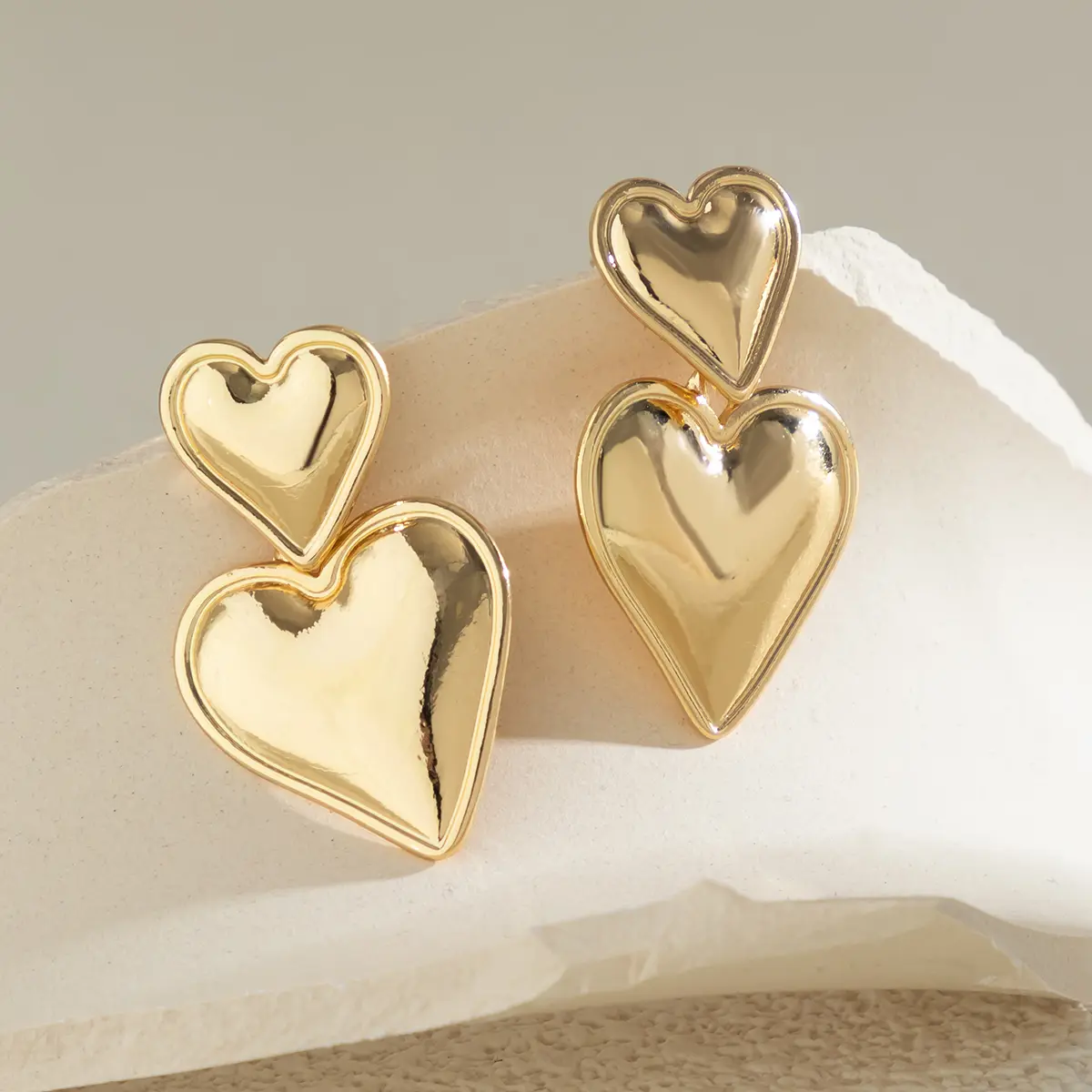 Punk Elegant Double Love Heart Drop Earrings for Women Gold Color Glossy Smooth Metal Hanging Piercing Earrings Friends Jewelry