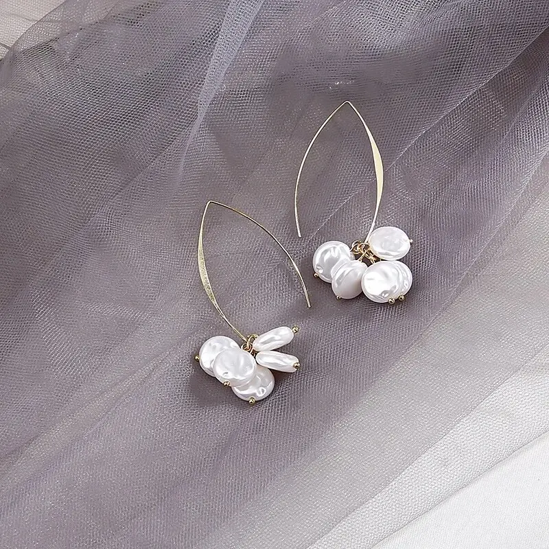 Elegant Vintage Geometric Baroque Pearl Pendant Drop Earrings Women Exquisite Hanging Piercing Earring Wed Bridal Jewelry Gift