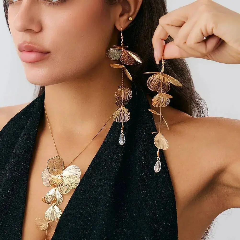 Ingemark Elegant Petal Flower Long Tassel Pendant Necklace Piercing Drop Earrings for Women Wedding Bridal Daily Jewelry Set