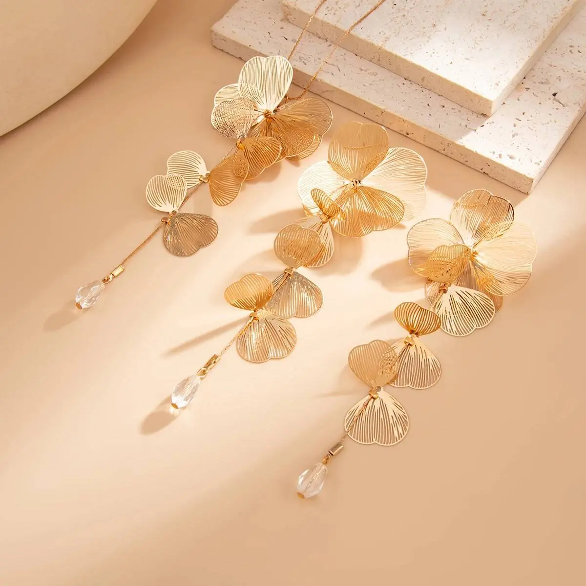 Ingemark Elegant Petal Flower Long Tassel Pendant Necklace Piercing Drop Earrings for Women Wedding Bridal Daily Jewelry Set