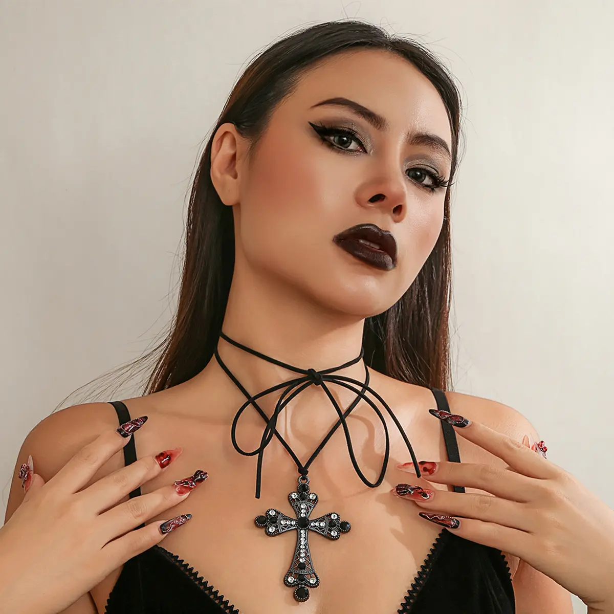 Exaggerated Goth Rhinestone Big Cross Jesus Pendant Choker Necklace Women Adjustable Bowknot Rope Chain Halloween Party Jewelry