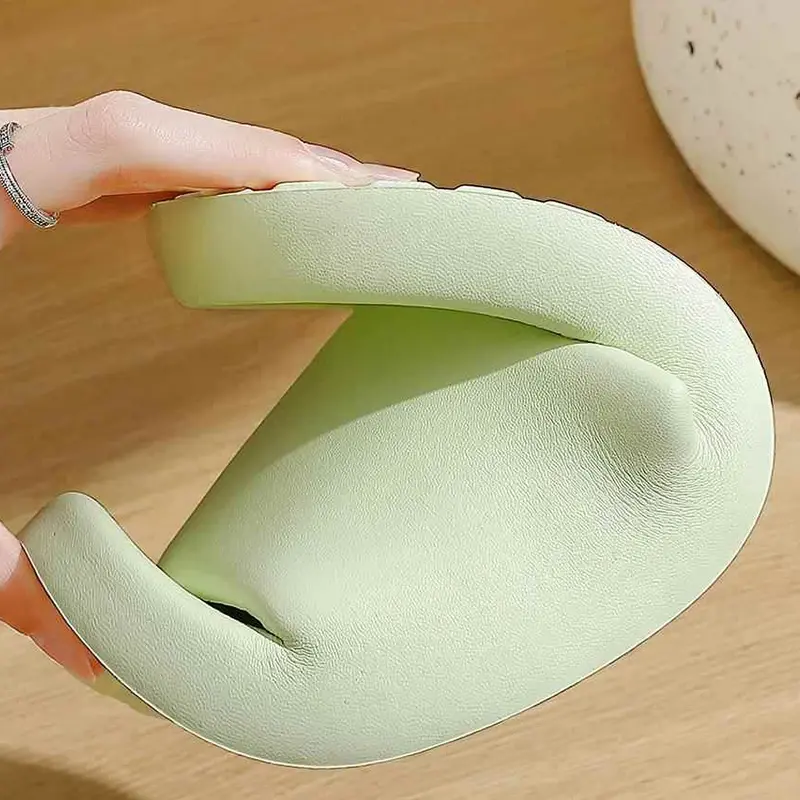 Summer Beach Flip Flops Flat Sandals Soft Sole Eva Home Slippers Women Indoor Mute Non Slip Bathroom Slides Woman Lightweight