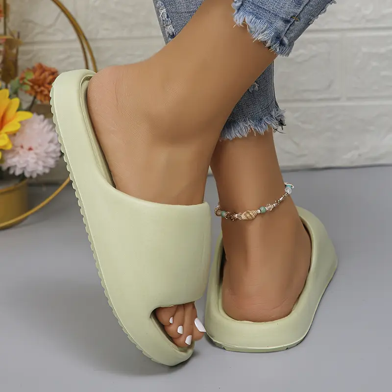 Lucyever 2024 Soft Sole Eva Slippers for Women Lightweight Non Slip Home Slippers Woman Summer Thick Platform Beach Flip Flops