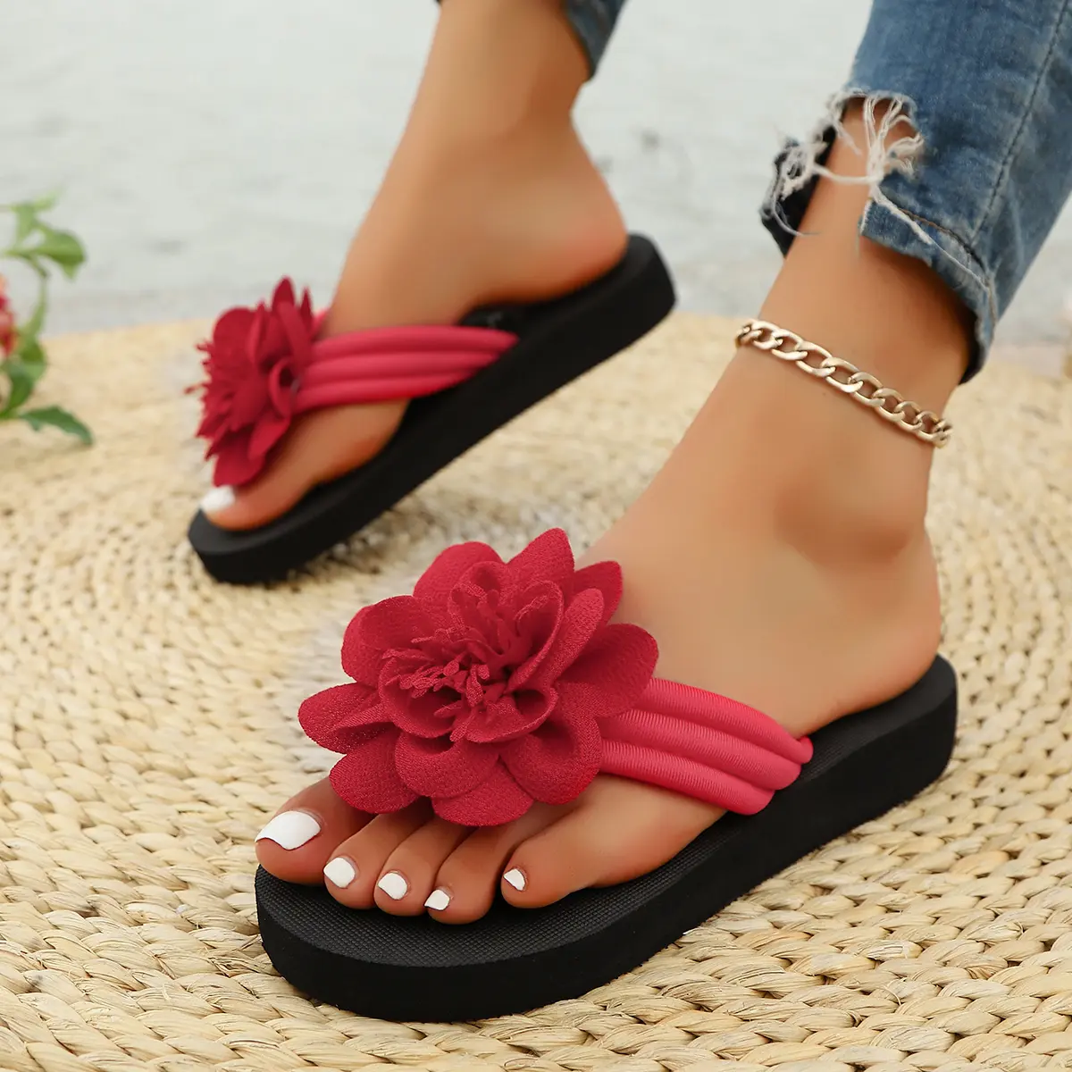 36-44 Women's Handmade Flower Decorated Flip Flops Slippers for Beach Vacation Casual Comfortable Flat Sandals Red Shoes