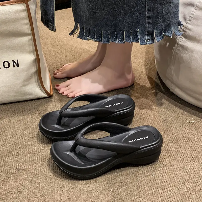 Thick Sole Wedges Flip Flops for Women 2025 Summer Non-slip Platform Sandals Woman Beach Slippers Girls Outdoor Flip Flops