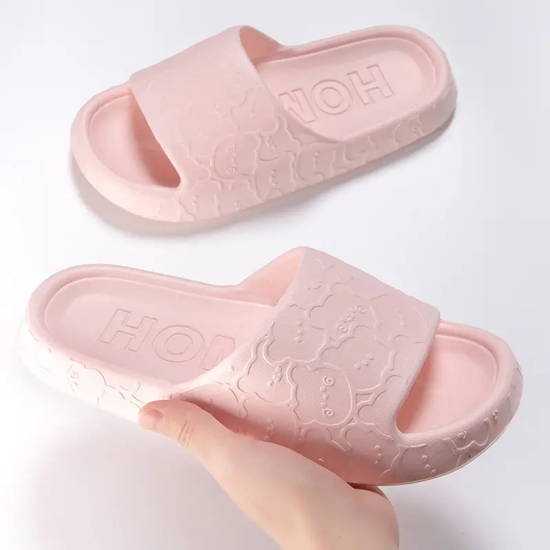 Cute Home Slippers Cloud Woman Bear Summer Beach Slides Indoor Soft Sole Non Slip Eva Sandals Men Male Flip Flops Shower Shoes