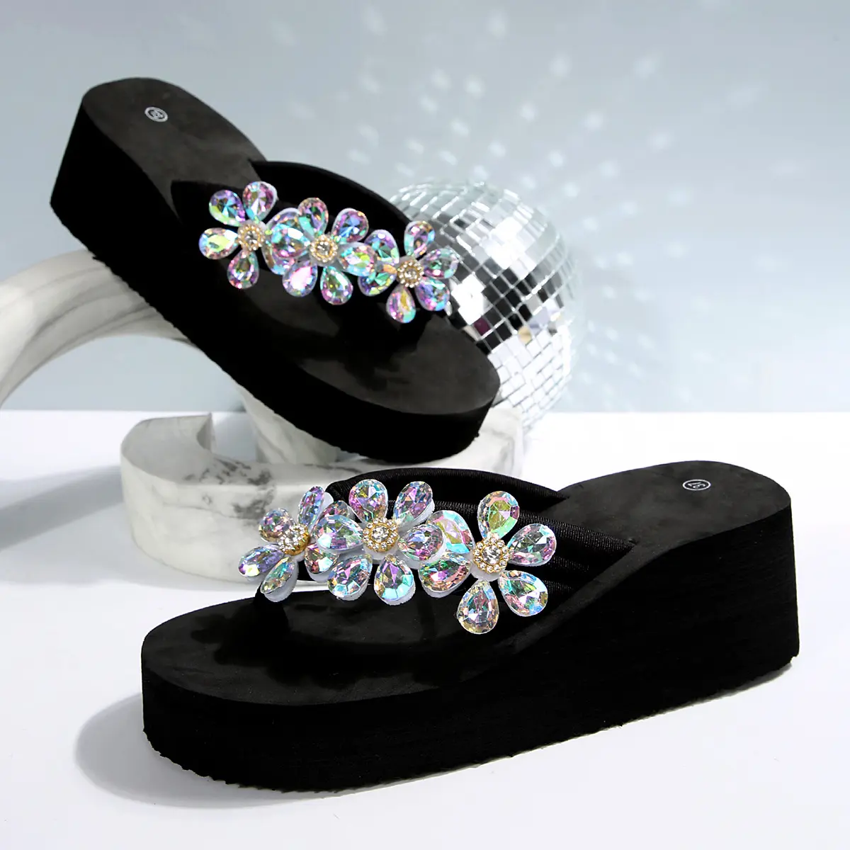 Crystal Flower Wedge Heels Flip Flops Women Chunky Platform Clip Toe Beach Sandals Woman 2025 Fashion Plus Size 43 EVA Slippers