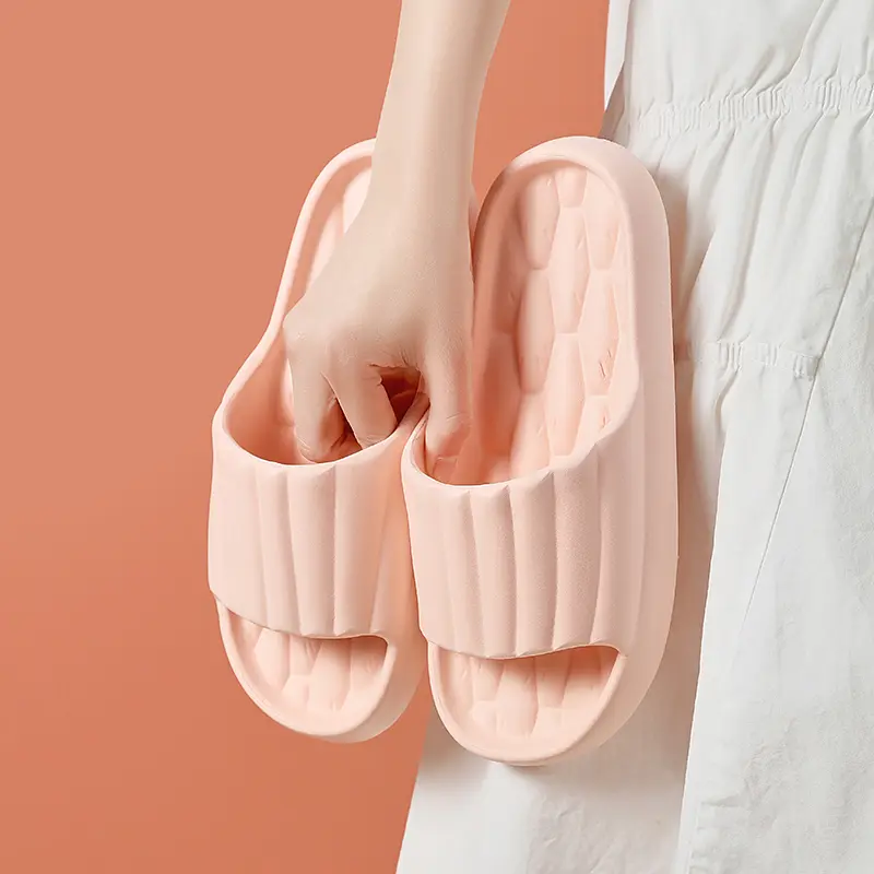 Women's Thick Platform Cloud Slippers EVA Soft Sole Pillow Slides Summer Beach Flip Flops Women Non Slip Bathroom Home Slippers