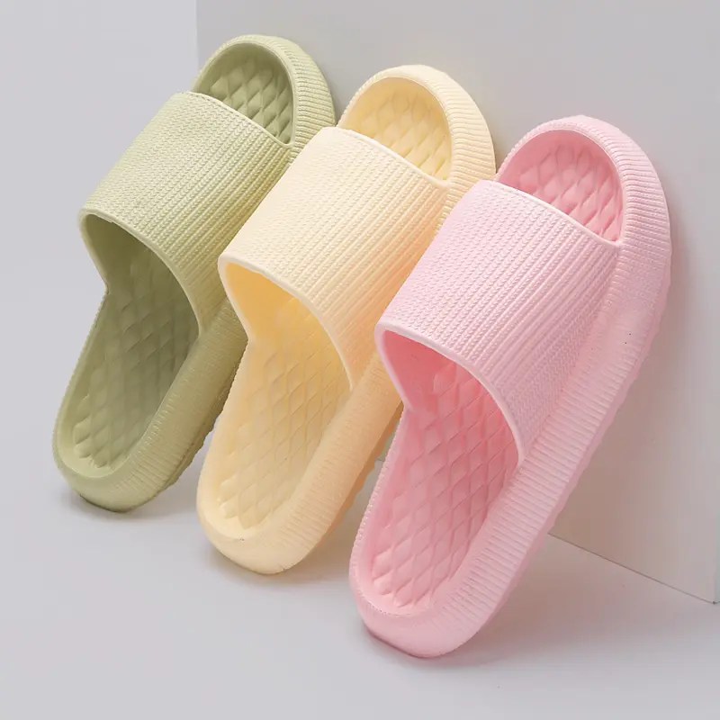 Women's Thick Platform Cloud Slippers EVA Soft Sole Pillow Slides Summer Beach Flip Flops Women Non Slip Bathroom Home Slippers