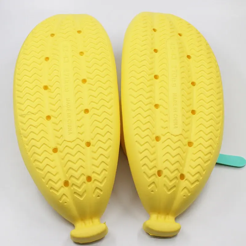 Banana design Flip Flops for Women Men Summer Novelty Slippers Thick Sole Platform Non-Slip Sandals Bathroom Couple Shoes